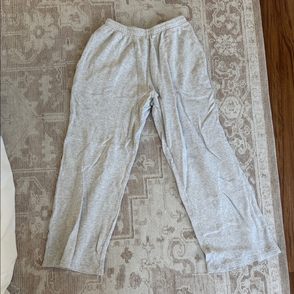 Brandy Melville Gray Sweatpants Relaxed Fit Joggers